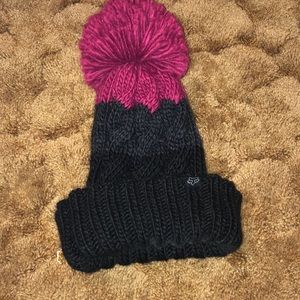 pom beanie